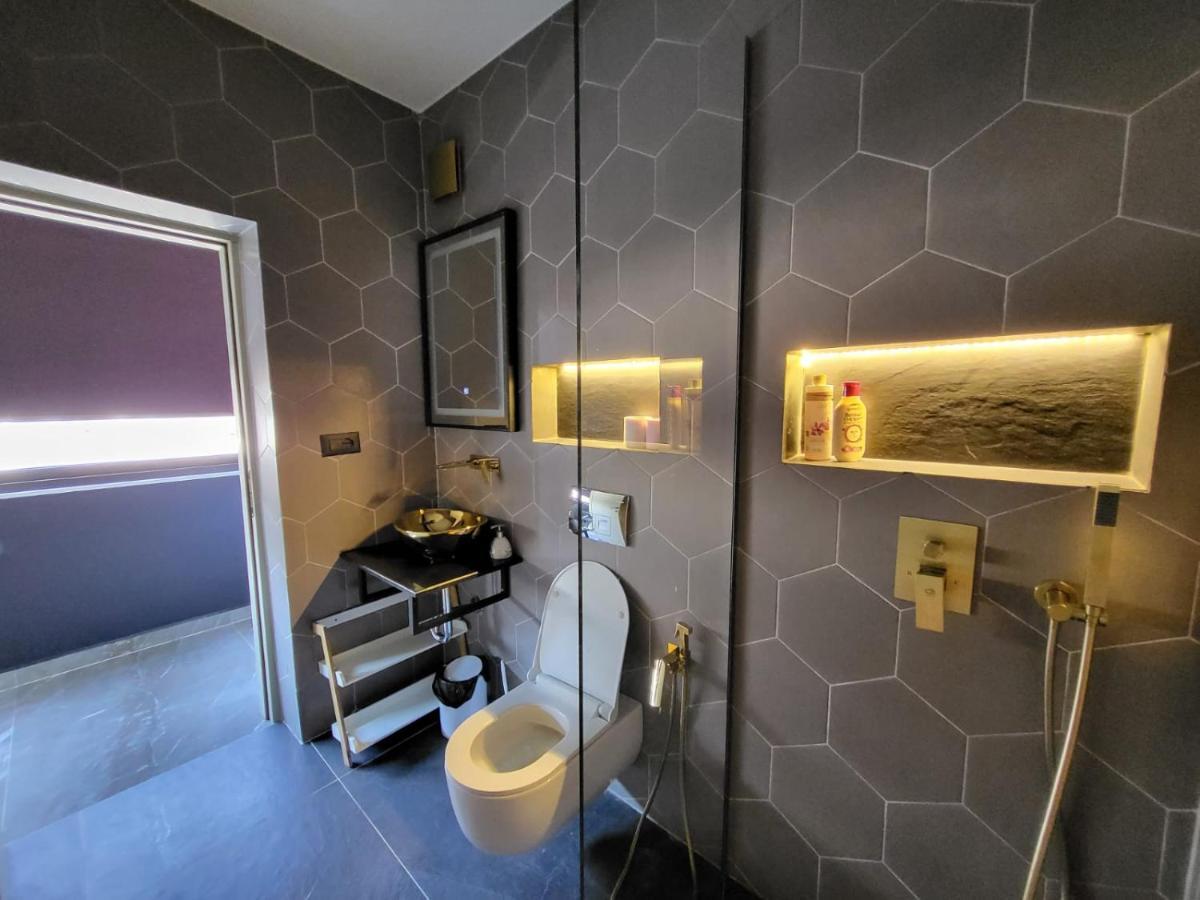 La Mirage Apartment 04 Tirana Extérieur photo
